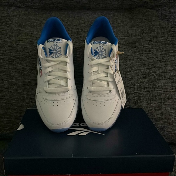 Reebok Classic Leather Running shoe - Picture 1 of 6